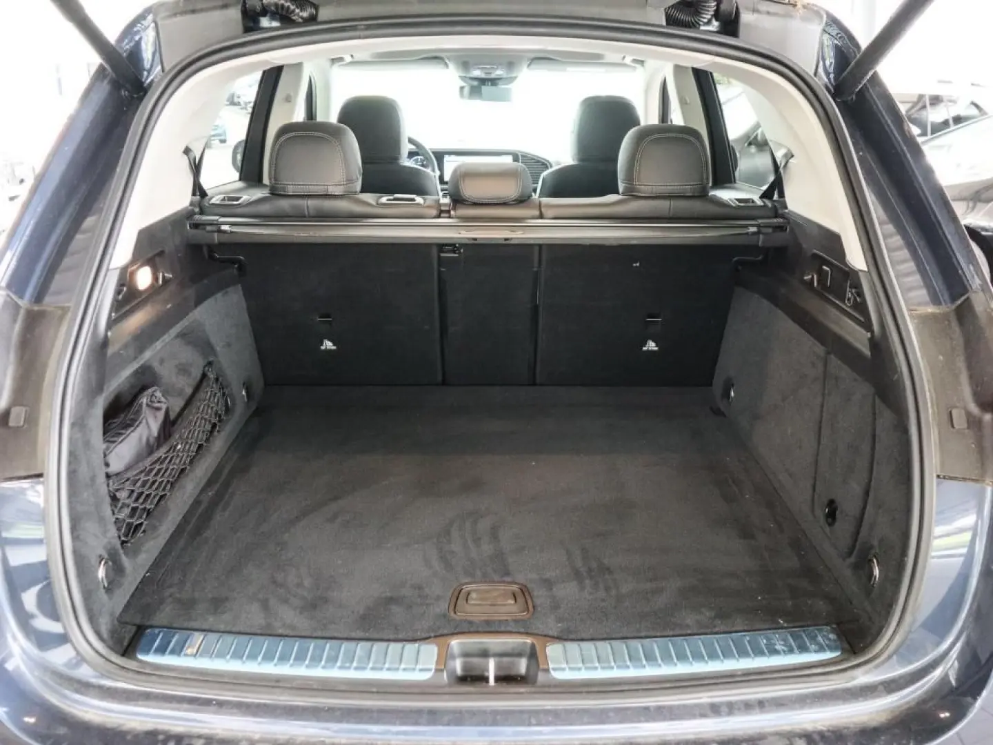 GLE 450 d 4M AMG-Sport Pano Distr AHK Night 360