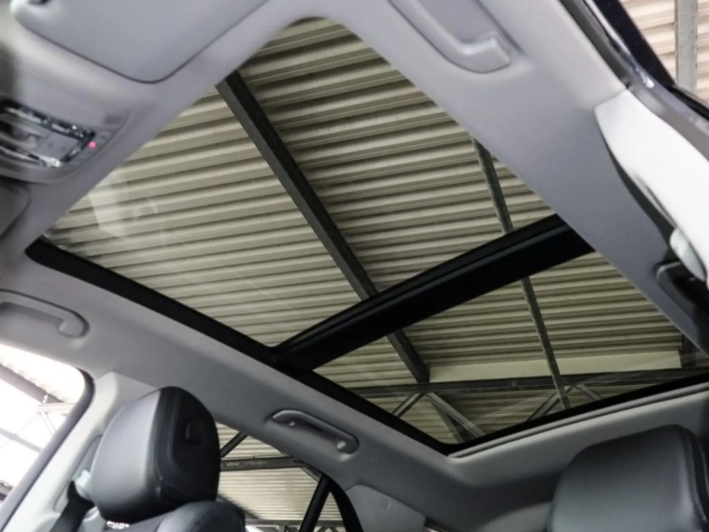 GLE 450 d 4M AMG-Sport Pano Distr AHK Night 360