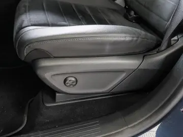 GLE 450 d 4M AMG-Sport Pano Distr AHK Night 360