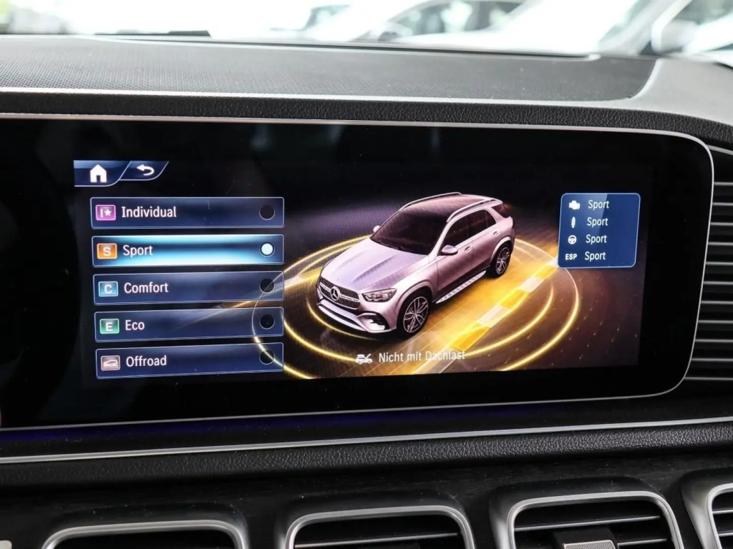 GLE 450 d 4M AMG-Sport Pano Distr AHK Night 360