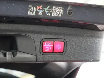 GLE 450 d 4M AMG-Sport Pano Distr AHK Night 360