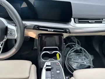 X1 xDr30e M SPORT HUD H&K 360 Panoramic Keyless