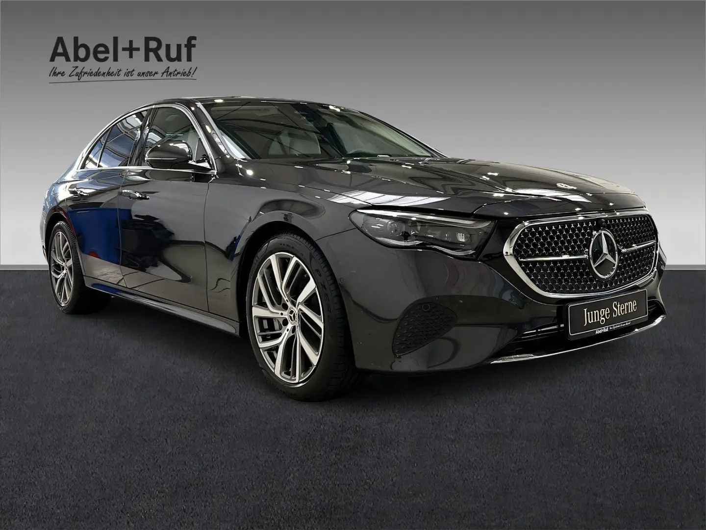 E 450 d 4M AVANTGARDE DISTR Superscreen Memo 360