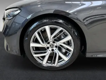 E 450 d 4M AVANTGARDE DISTR Superscreen Memo 360