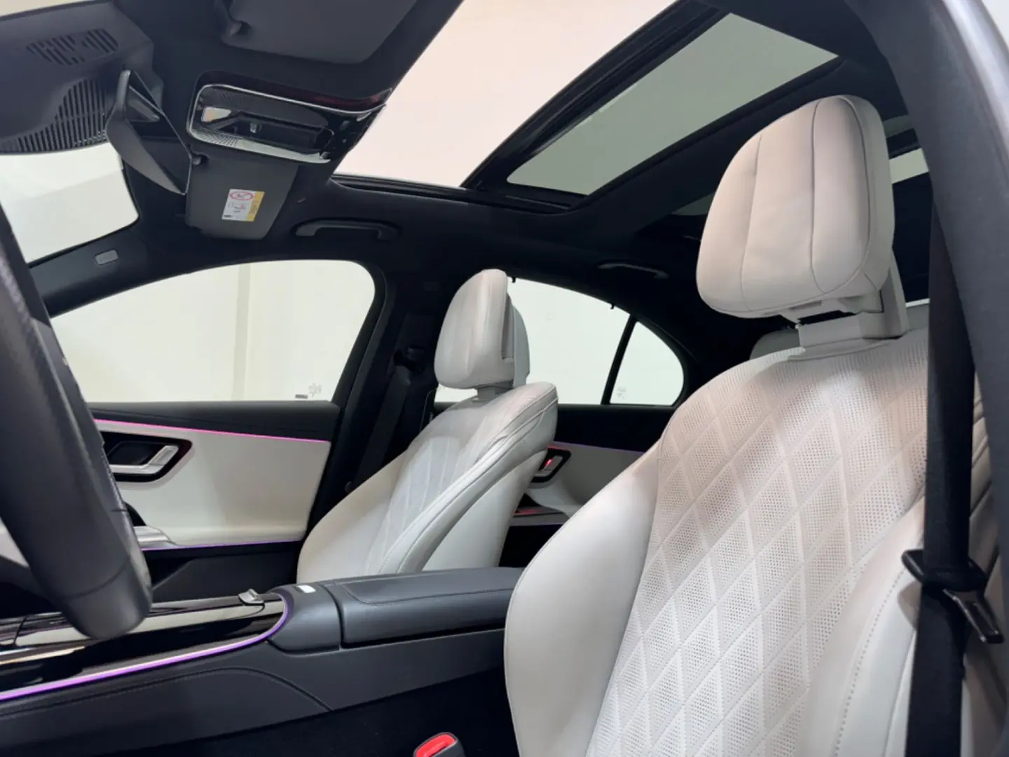 E 450 d 4M AMG Line Prem SUPERSCREEN DESIGN PANO