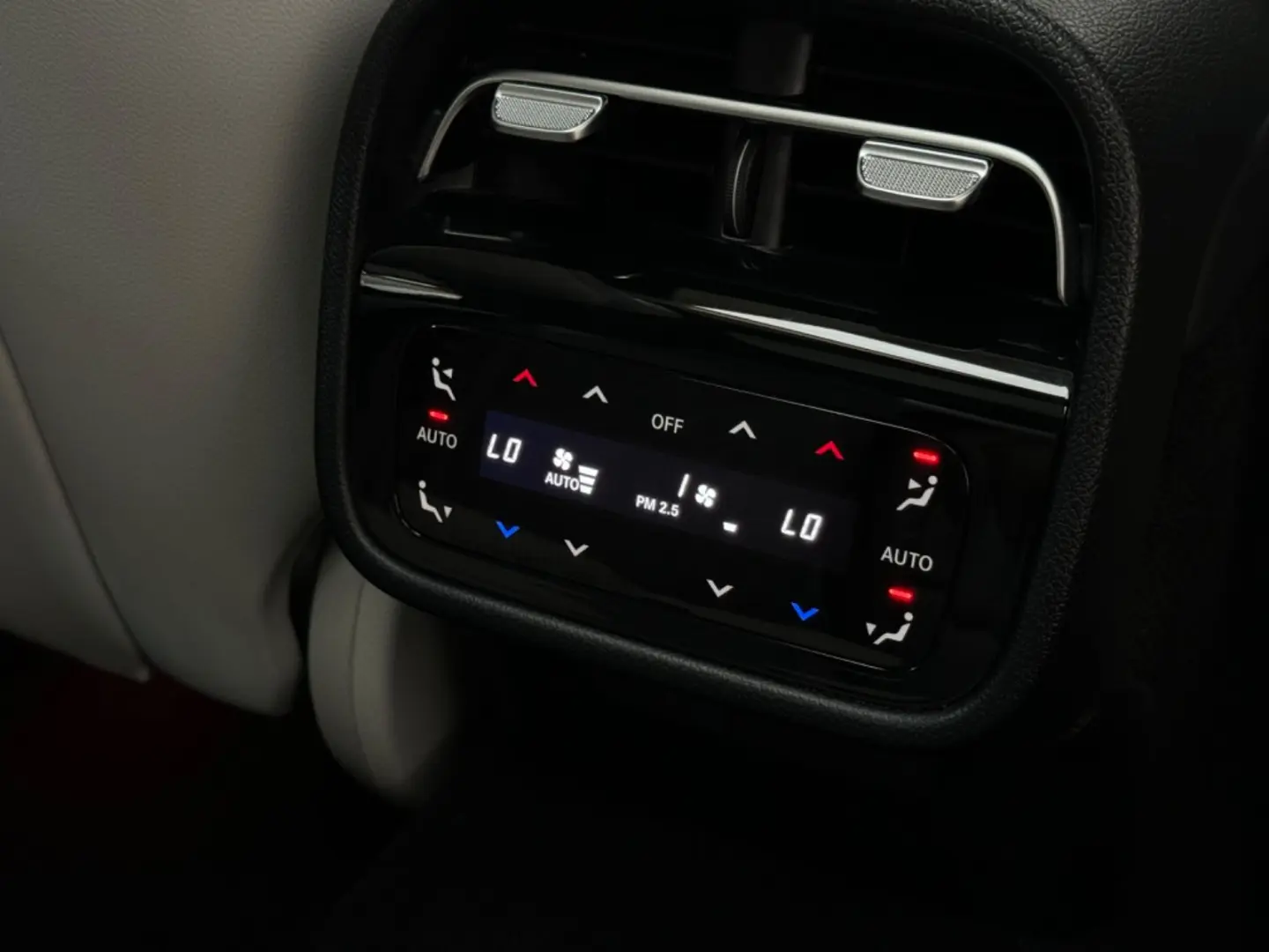 E 450 d 4M AMG Line Prem SUPERSCREEN DESIGN PANO