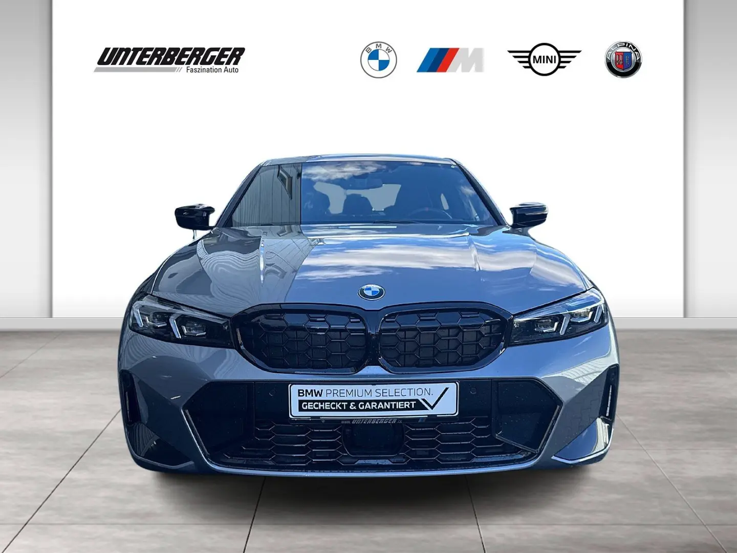 M340i xDrive Limousine