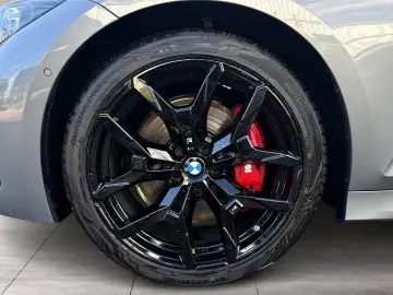 M340i xDrive Limousine