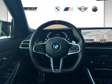 M340i xDrive Limousine