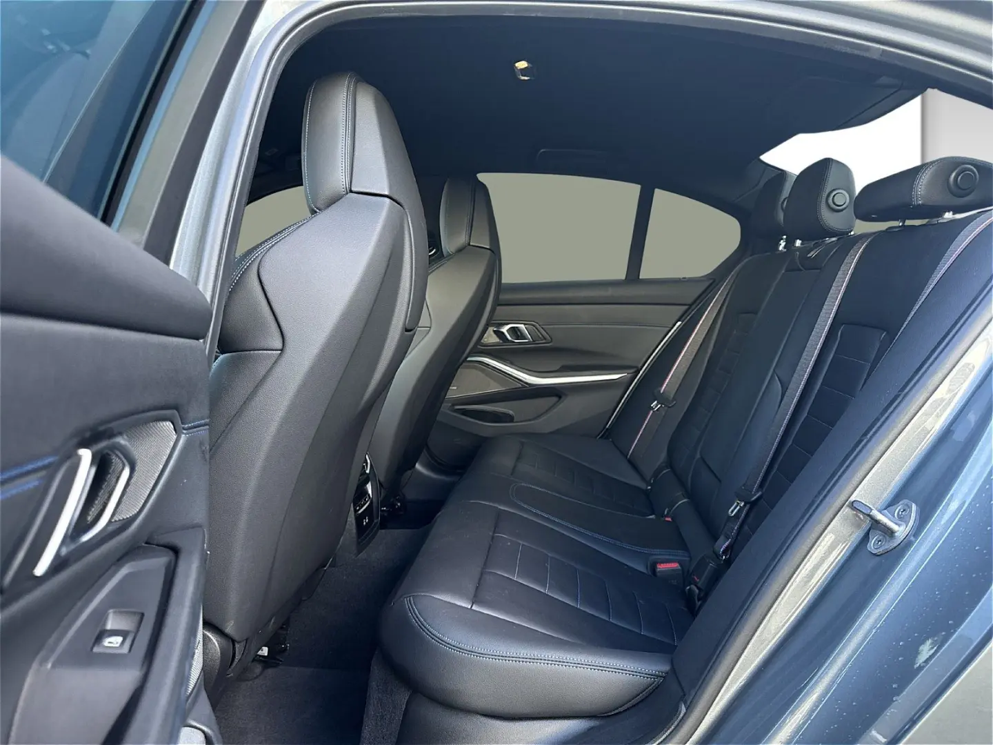 M340i xDrive Limousine