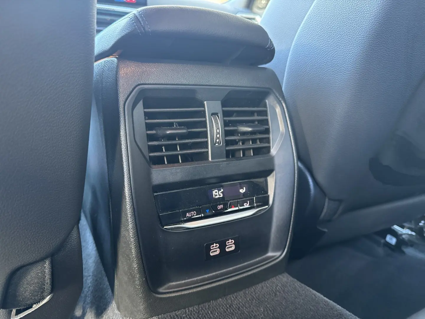 M340i xDrive Limousine