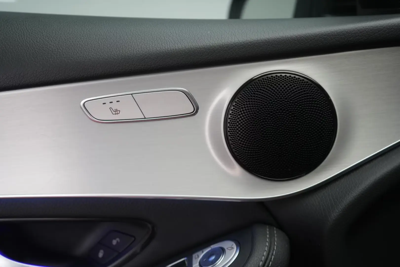 Mercedes-Benz GLC 300 e 4Matic 9G-Tronic AMG Leder