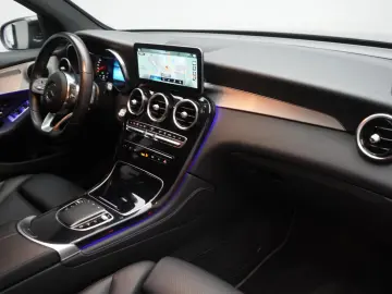 Mercedes-Benz GLC 300 e 4Matic 9G-Tronic AMG Leder