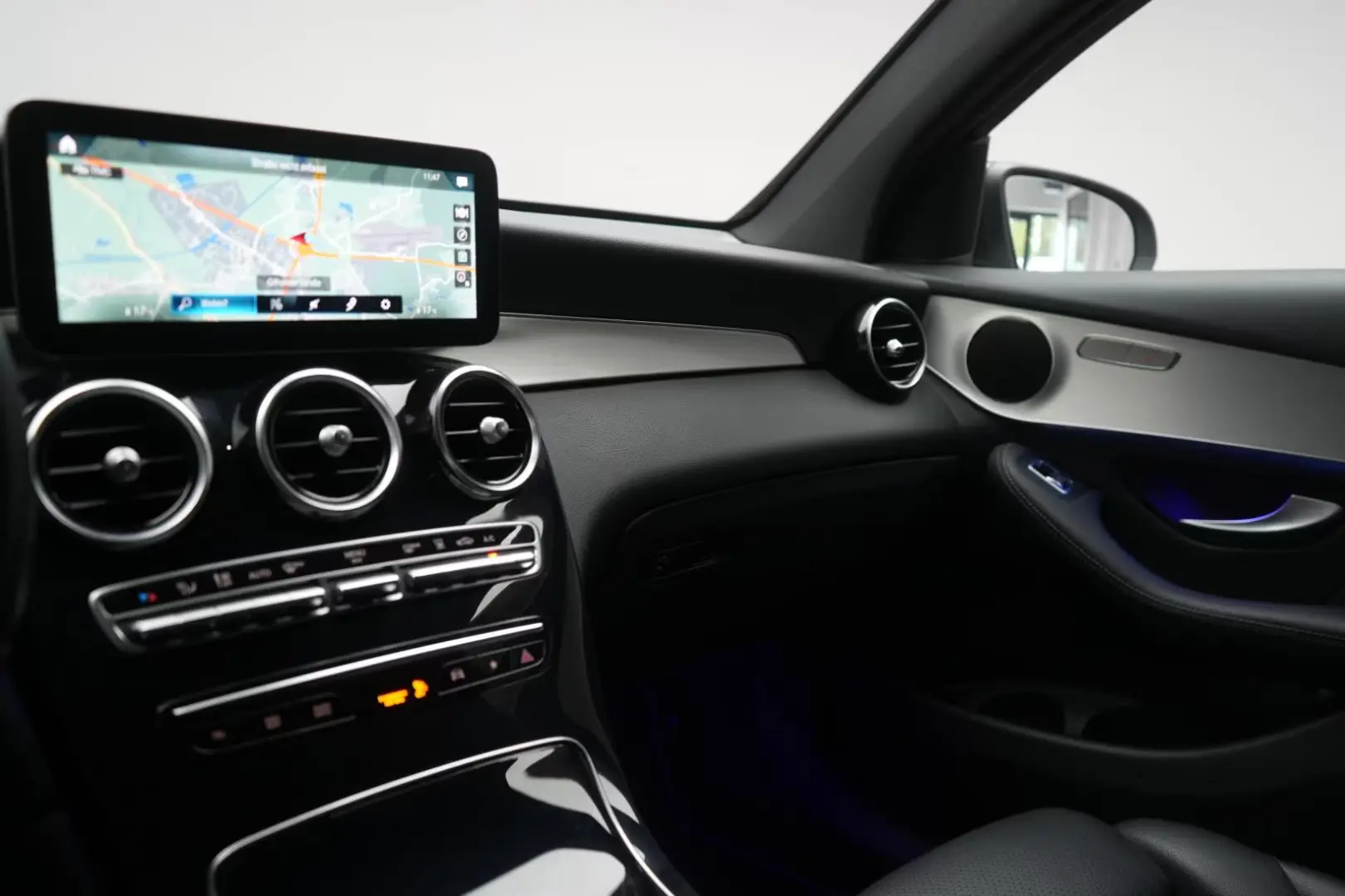 Mercedes-Benz GLC 300 e 4Matic 9G-Tronic AMG Leder