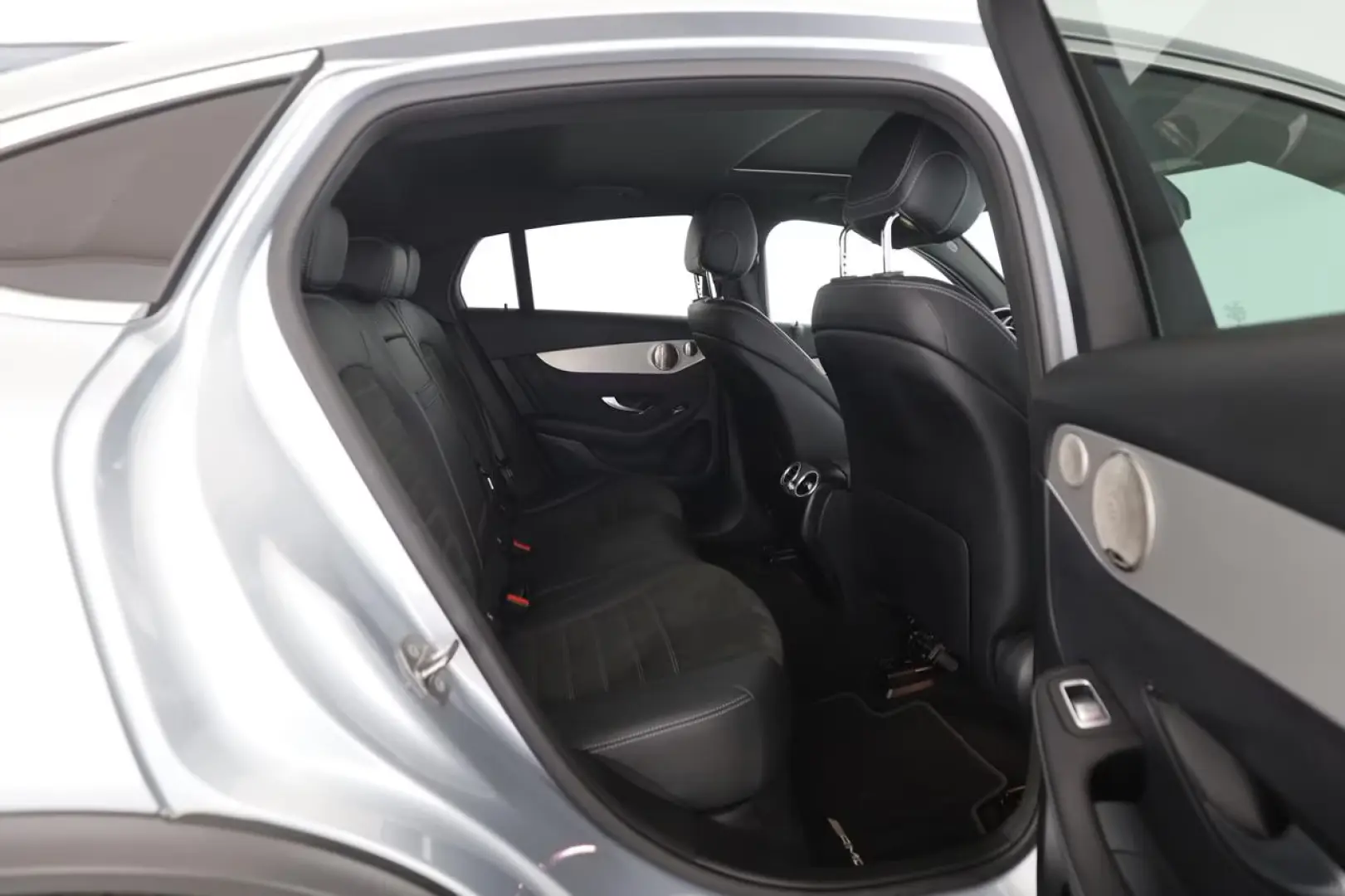 Mercedes-Benz GLC 300 4M Coupe AMG Distronic AHK