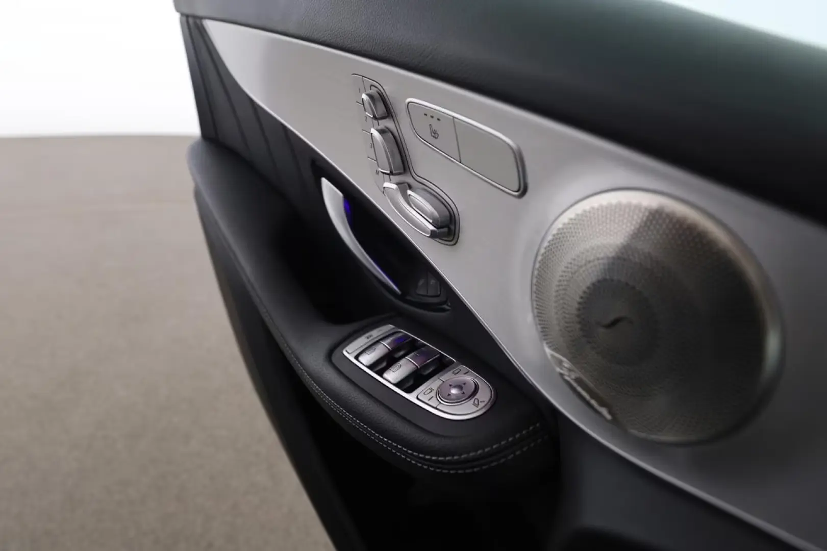 Mercedes-Benz GLC 300 4M Coupe AMG Distronic AHK