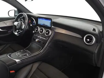 Mercedes-Benz GLC 300 4M Coupe AMG Distronic AHK