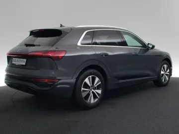 Q8 50 quattro advanced e-tron MATRIX-LED LED ACC