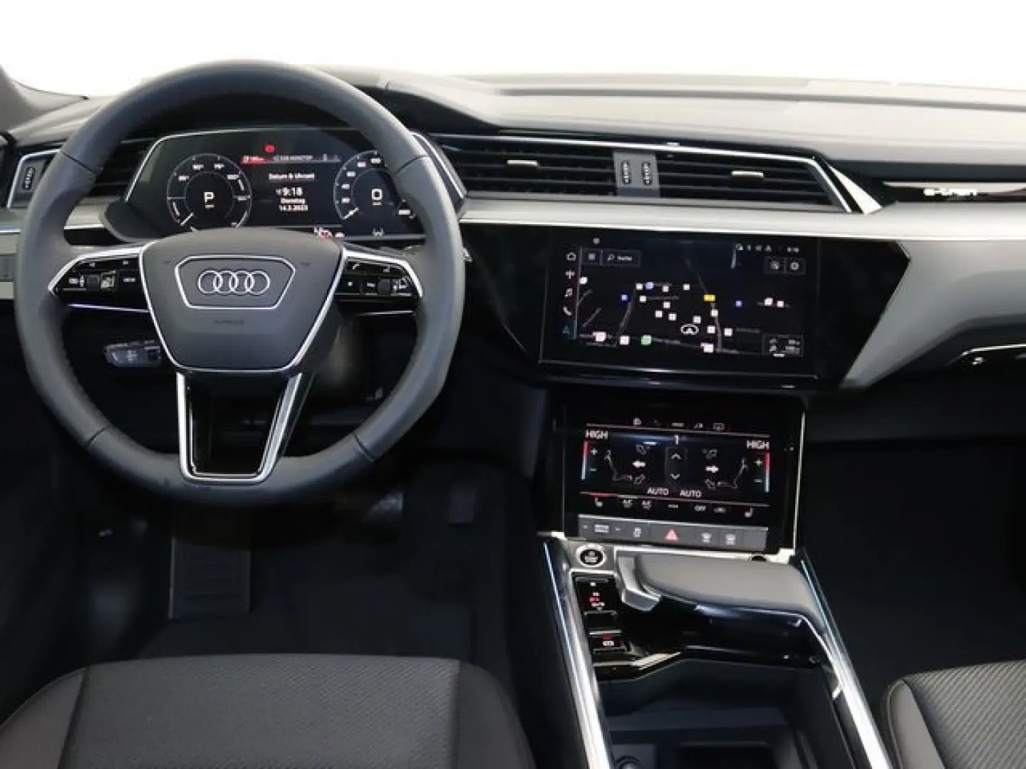 Q8 50 quattro advanced e-tron MATRIX-LED LED ACC