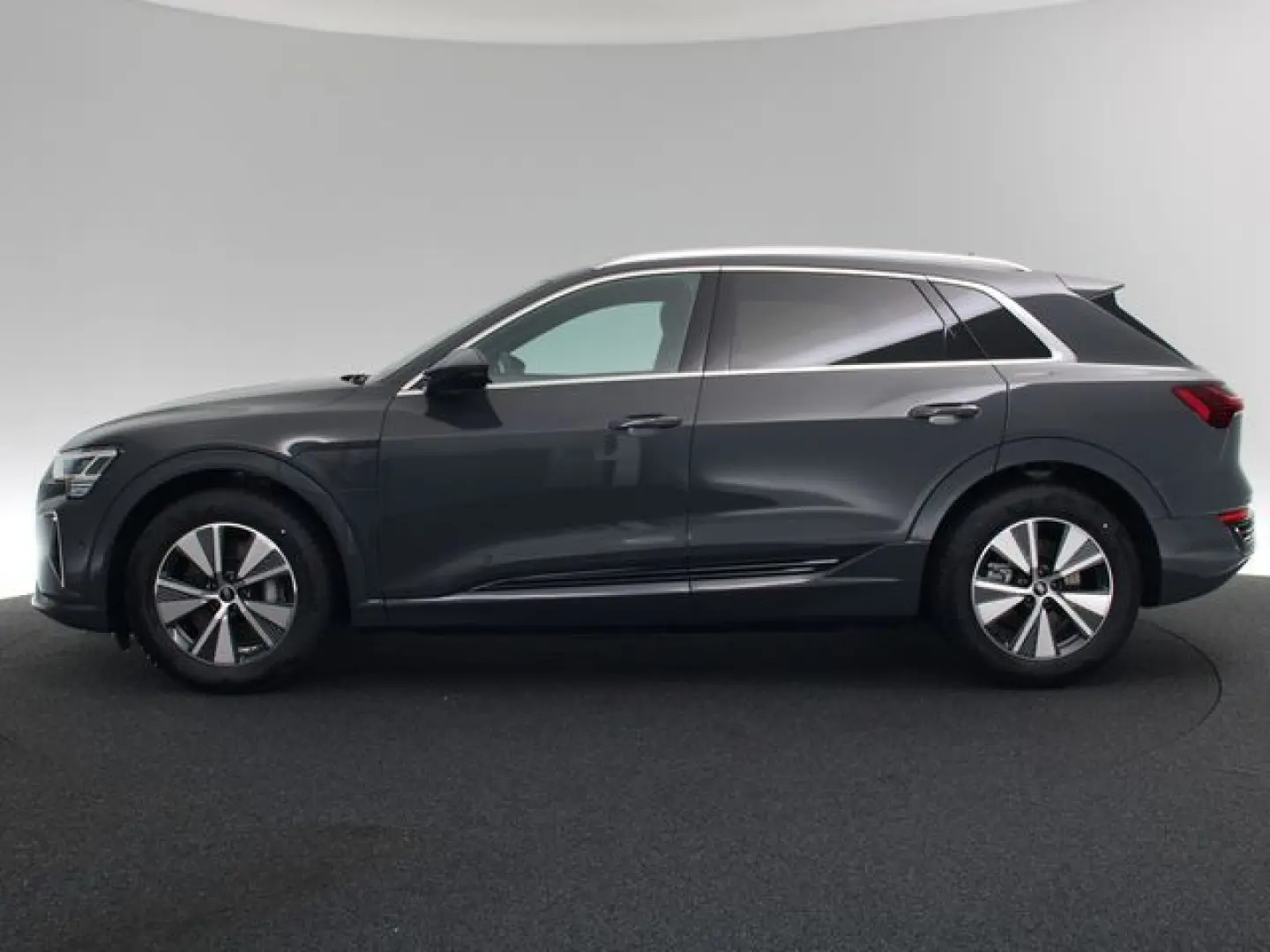 Q8 50 quattro advanced e-tron MATRIX-LED LED ACC