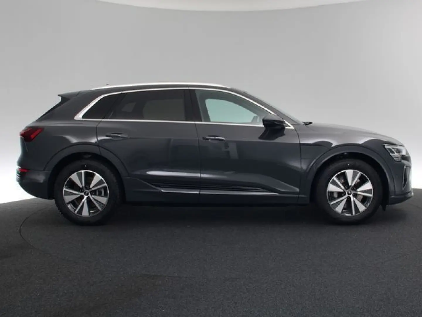 Q8 50 quattro advanced e-tron MATRIX-LED LED ACC