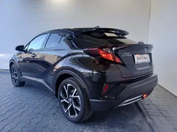 Toyota C-HR 2 0 Hybrid C-LUB CVT