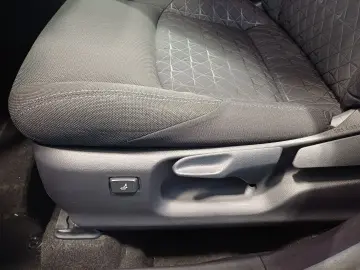 Toyota C-HR 2 0 Hybrid C-LUB CVT