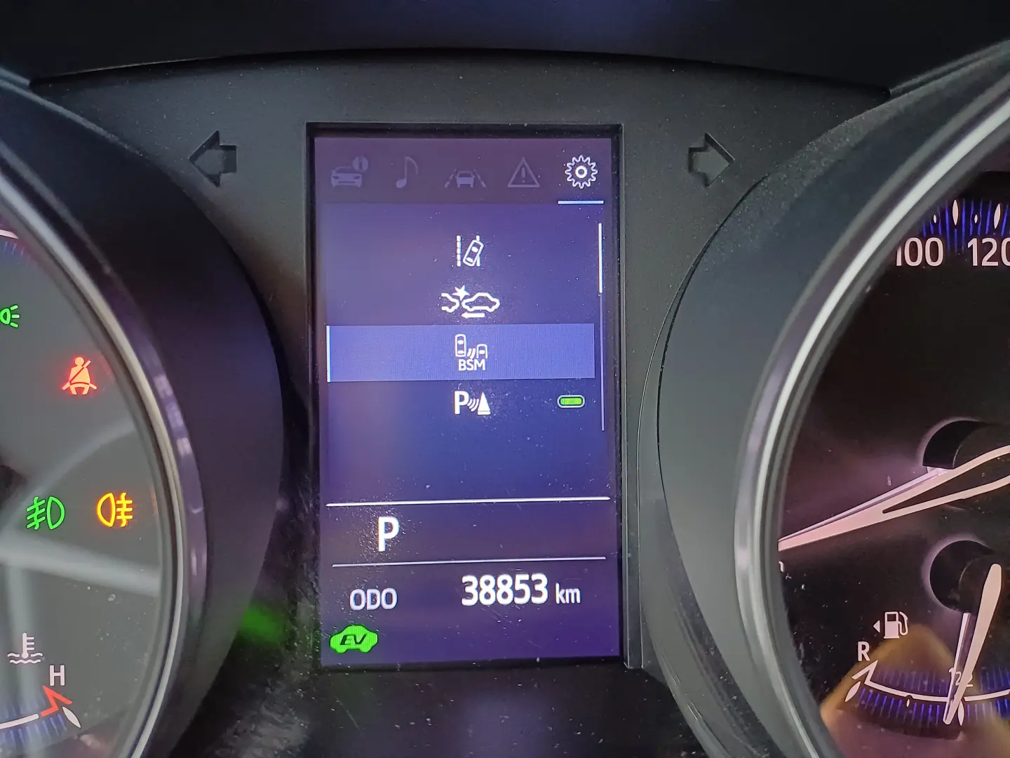 Toyota C-HR 2 0 Hybrid C-LUB CVT