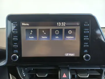 Toyota C-HR 2 0 Hybrid C-LUB CVT