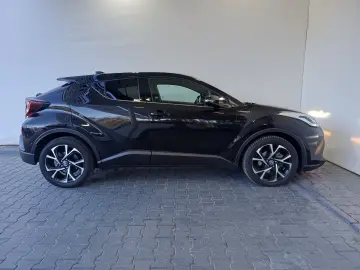 Toyota C-HR 2 0 Hybrid C-LUB CVT