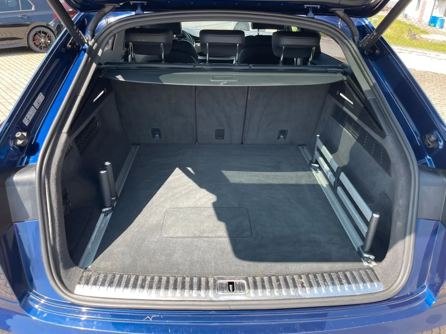 Q8 55 TFSIe qu. S line AHK B&O HD-MATRIX HEADUP