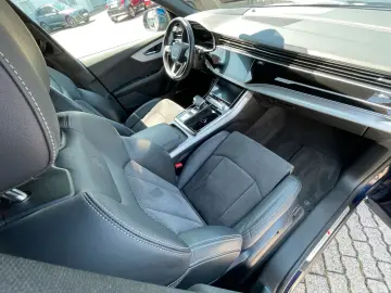 Q8 55 TFSIe qu. S line AHK B&O HD-MATRIX HEADUP