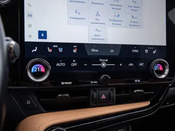 NX 450h   Executive Ventilation  MEMORY  360