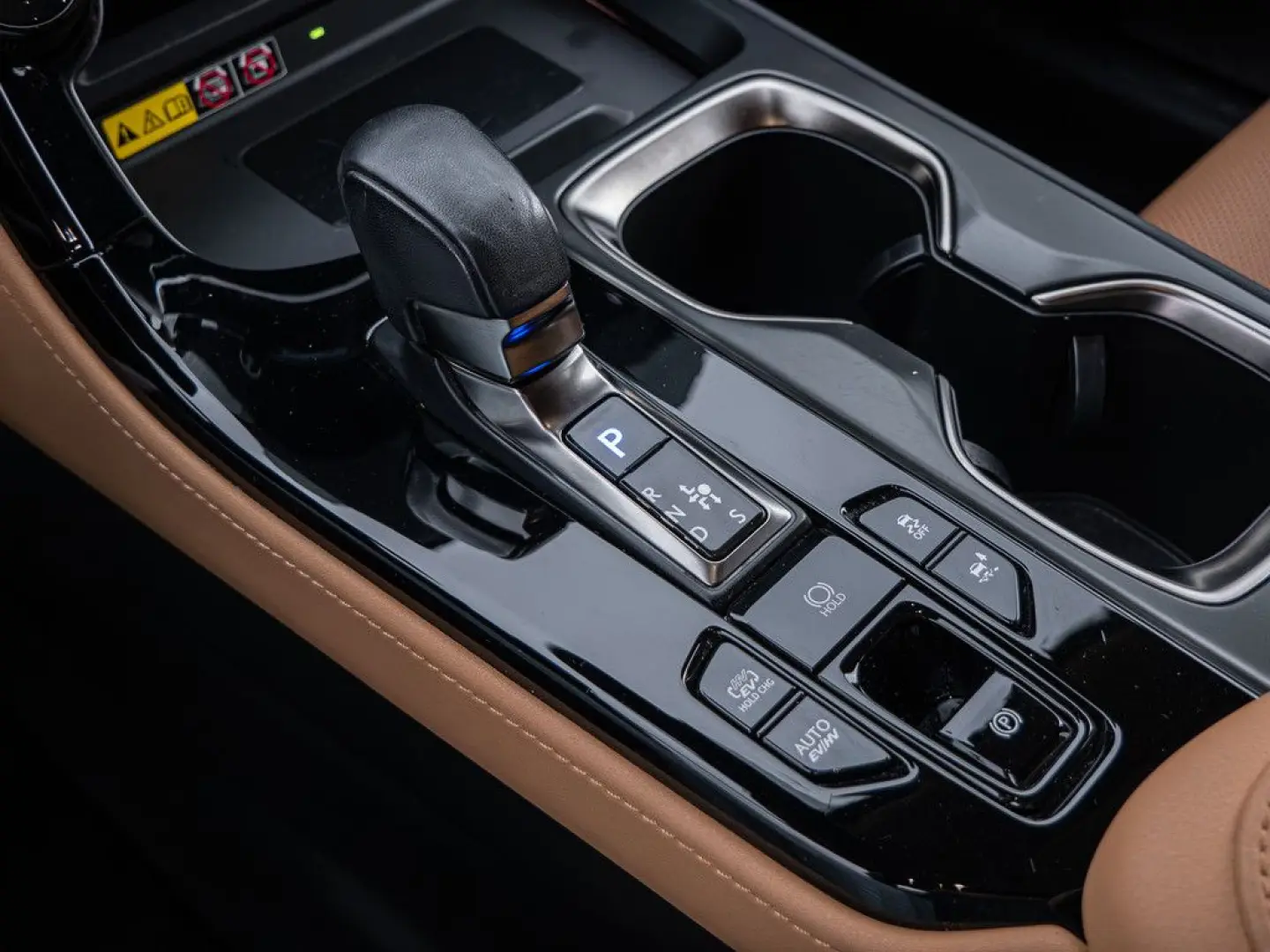 NX 450h   Executive Ventilation  MEMORY  360