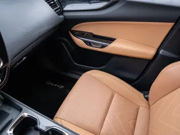 NX 450h   Executive Ventilation  MEMORY  360