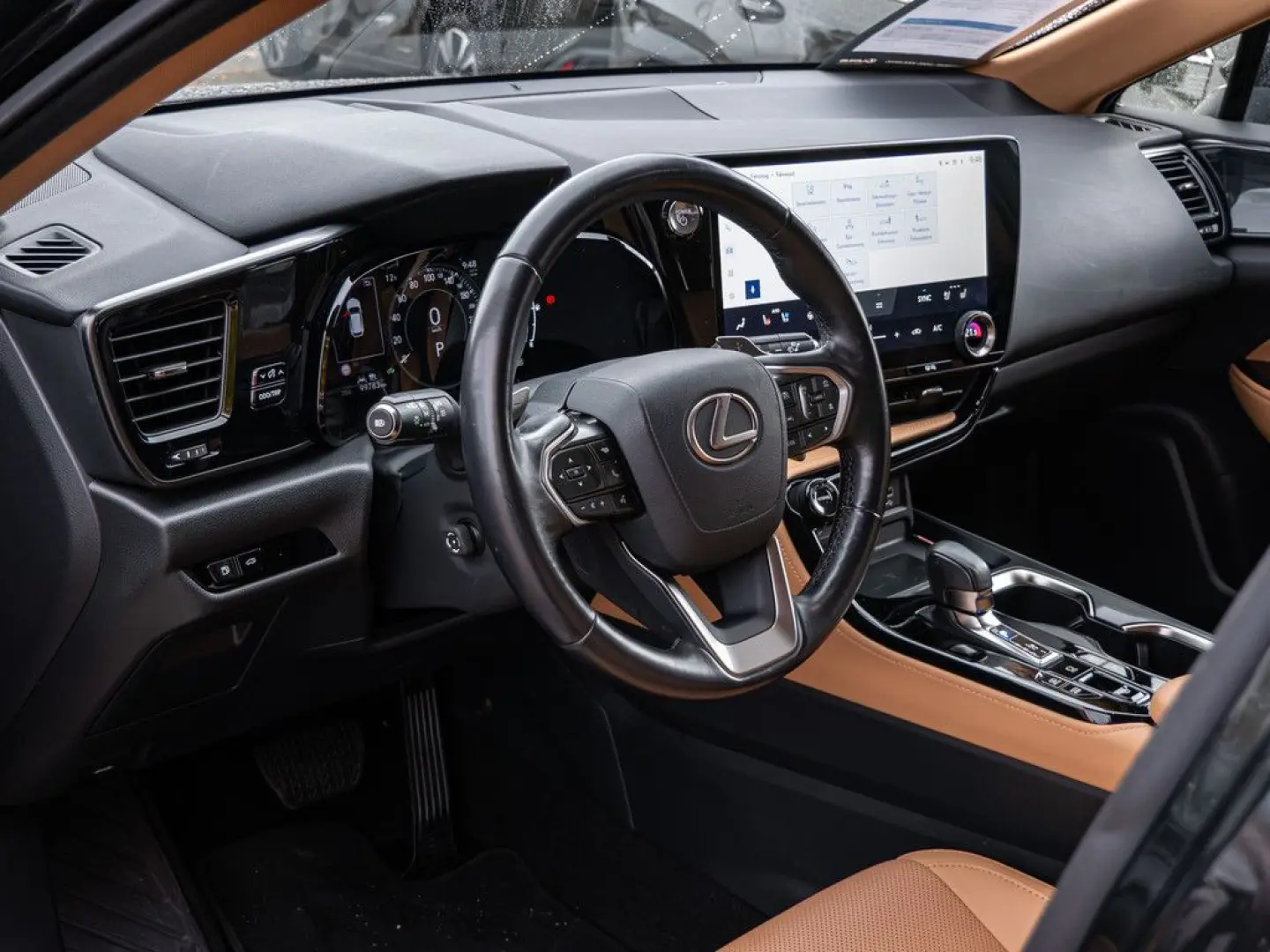 NX 450h   Executive Ventilation  MEMORY  360