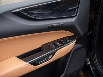 NX 450h   Executive Ventilation  MEMORY  360