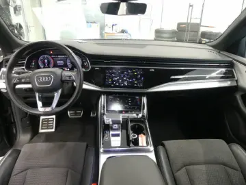 Q8 45 TDI qu S line MATRIX AIR STANDHZG AHK 21