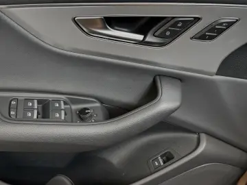 Q8 50 TDI Q LM21 KAMERA NAVI GRA AHK SITZHZ