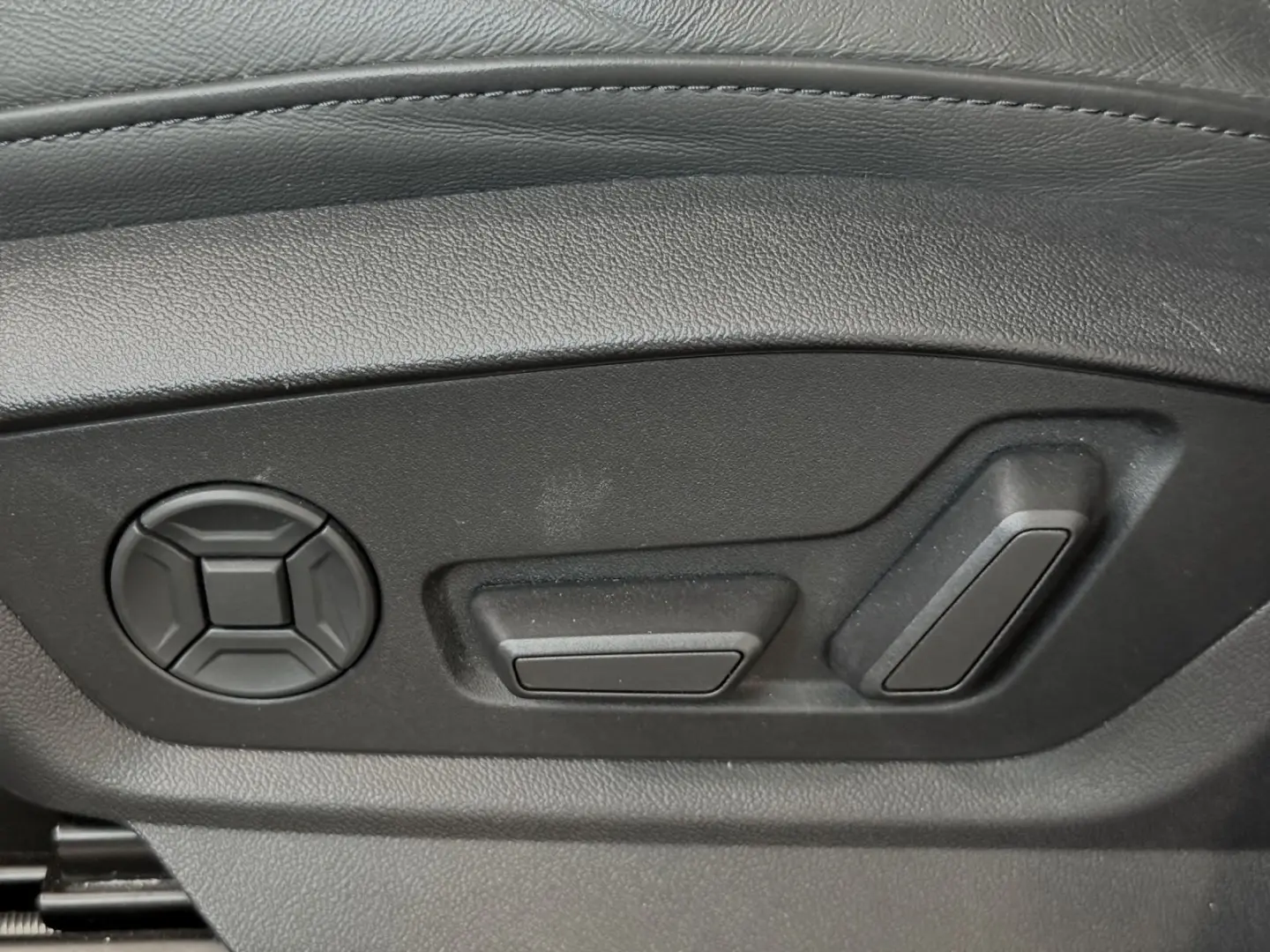 Q8 50 TDI Q LM21 KAMERA NAVI GRA AHK SITZHZ