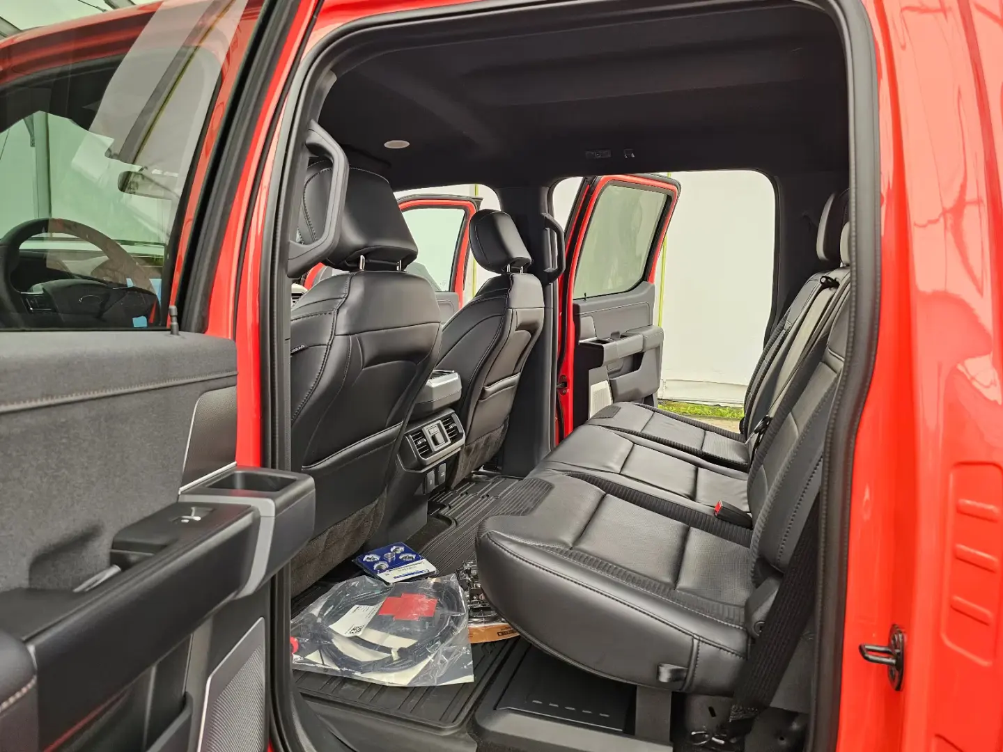 Ford F 150 Raptor T1