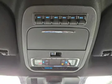 Ford F 150 Raptor T1