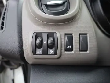 Renault Trafic L2H1-8 1 ( motor reconditionat )