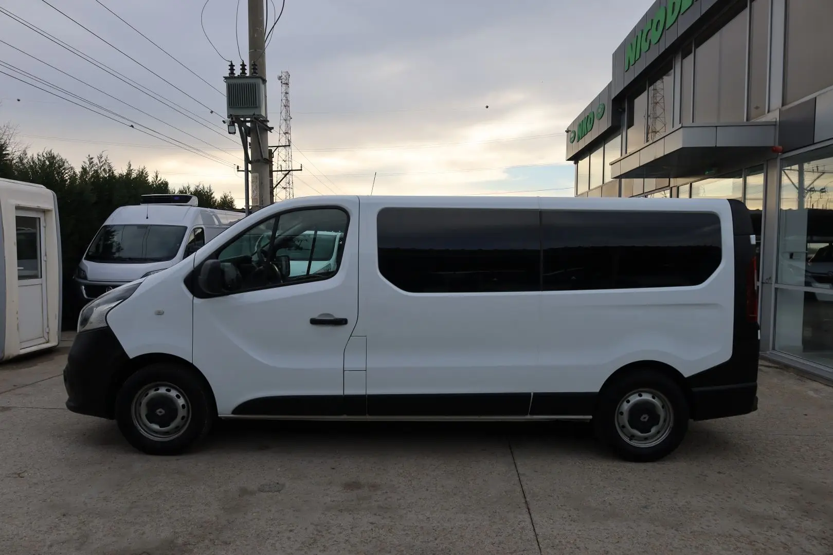 Renault Trafic L2H1-8 1 ( motor reconditionat )