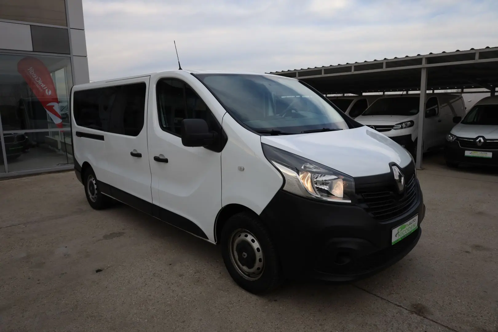Renault Trafic L2H1-8 1 ( motor reconditionat )