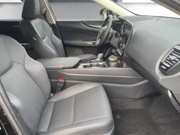 NX 450h  E-FOUR Executive Line