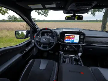 Ford F 150 Raptor R 5.2 Supercharged V8