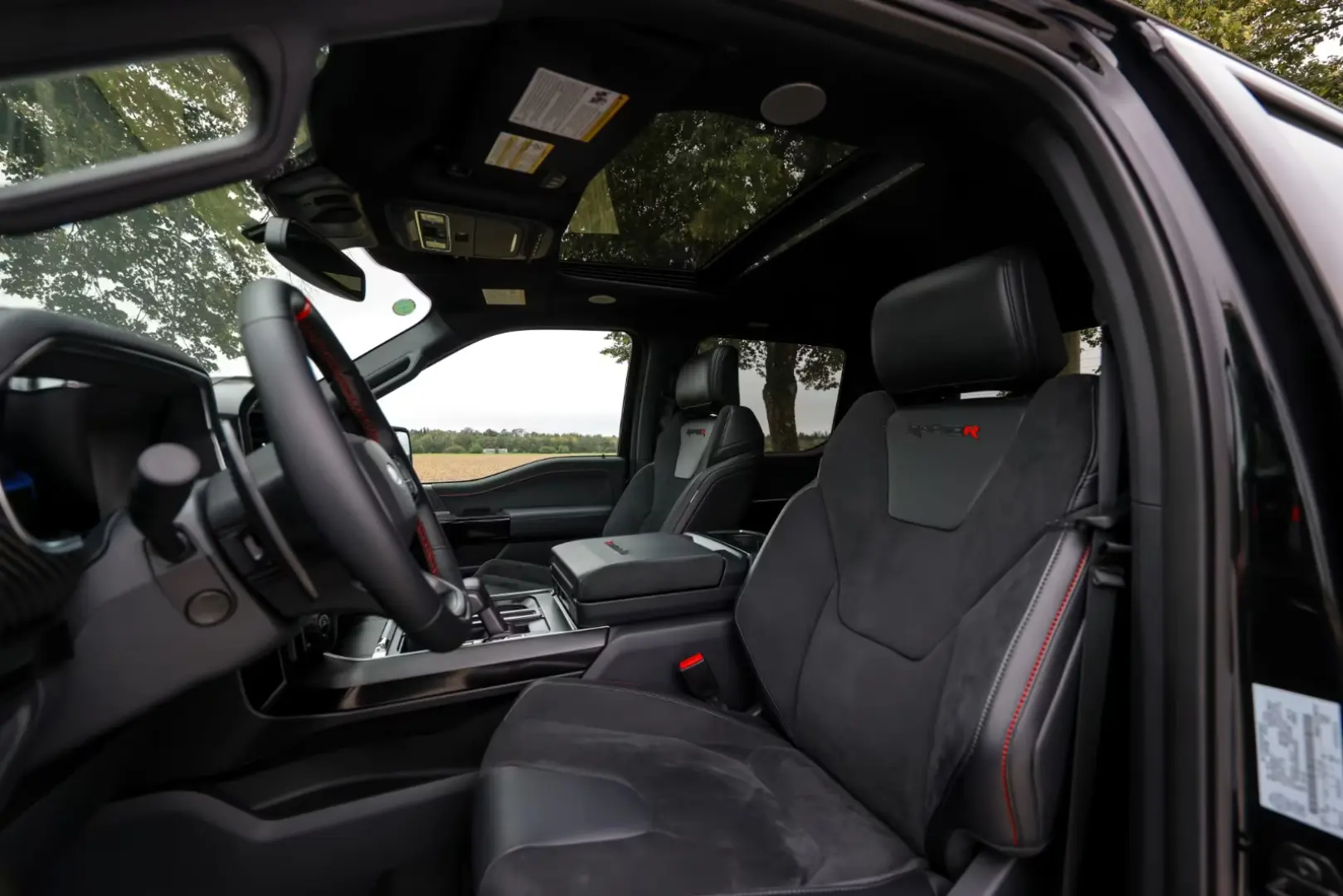 Ford F 150 Raptor R 5.2 Supercharged V8