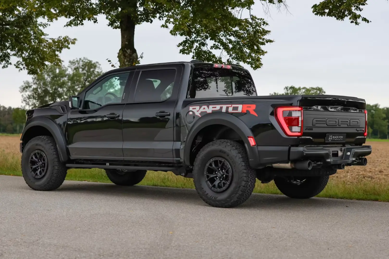 Ford F 150 Raptor R 5.2 Supercharged V8