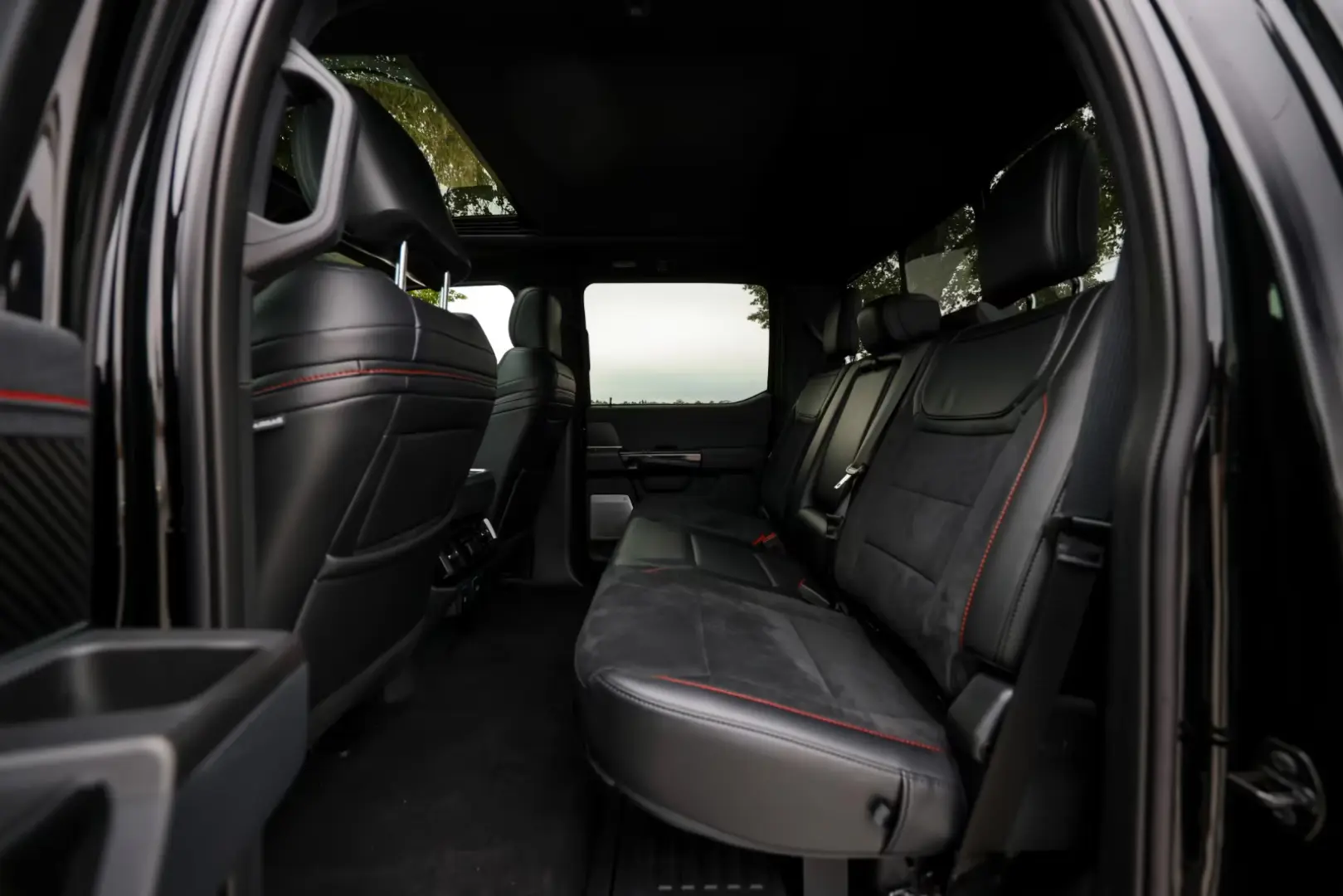 Ford F 150 Raptor R 5.2 Supercharged V8